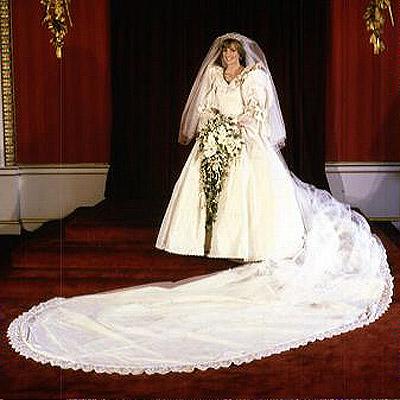 princess diana wedding dress pictures. Diana#39;s wedding dress with